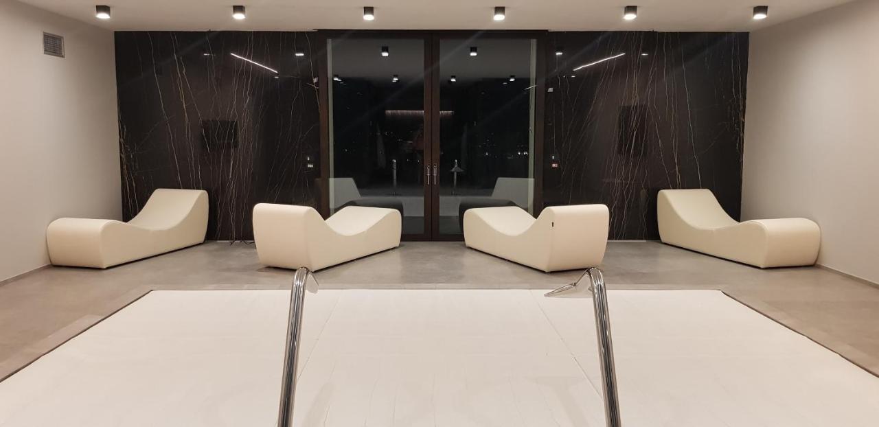 Sunset Suite Spa Staffolo Exterior foto