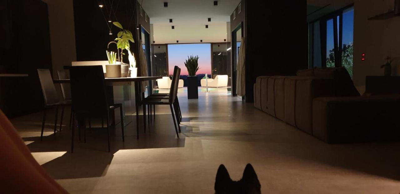 Sunset Suite Spa Staffolo Exterior foto